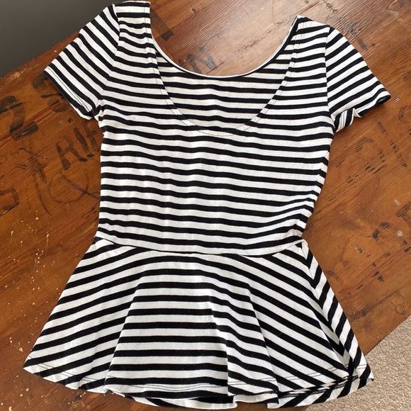 H&M Peplum Jersey Striped Tee - Picture 2 of 3
